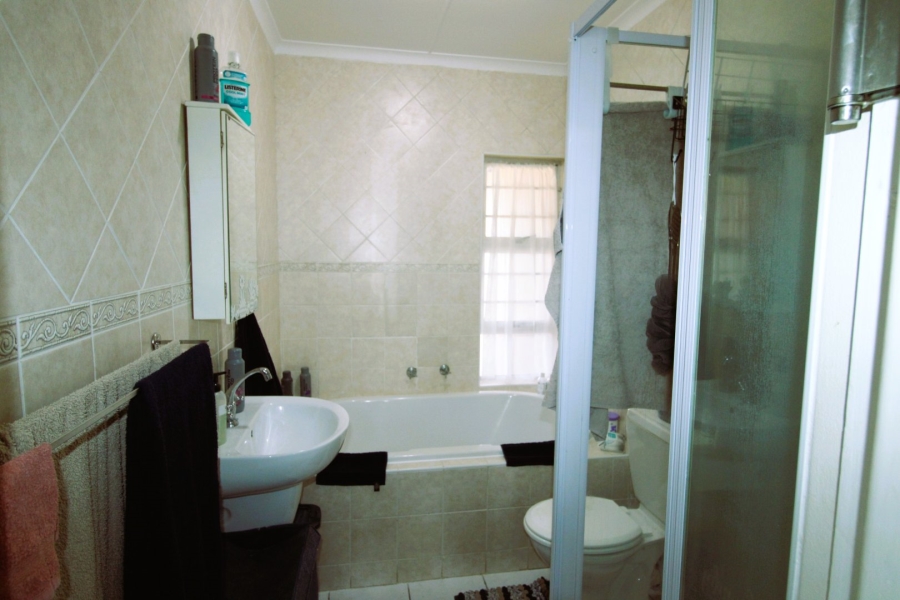 3 Bedroom Property for Sale in Gonubie Eastern Cape